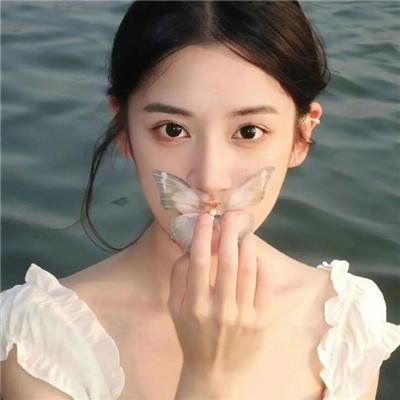 落魄女佣竟是千金